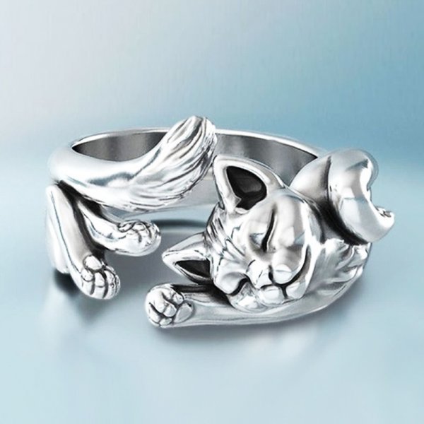 Vintage silver cat ring