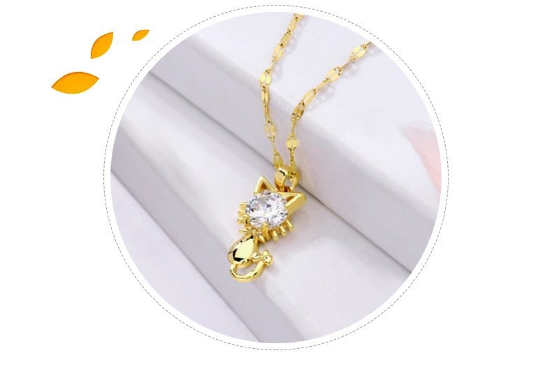 Gold-plated cat necklace with cubic zirconia